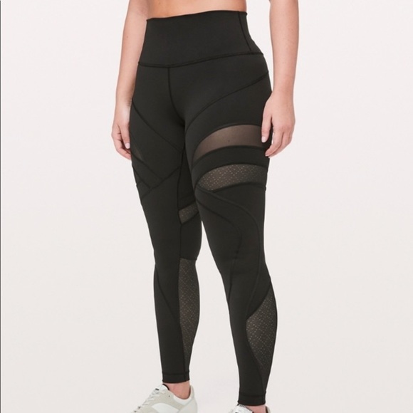lululemon athletica Pants - SUPER CUTE LULULEMON HIGH RISE LEGGING